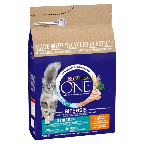 Purina One Senior 7+ Cat Chicken 2.8kg